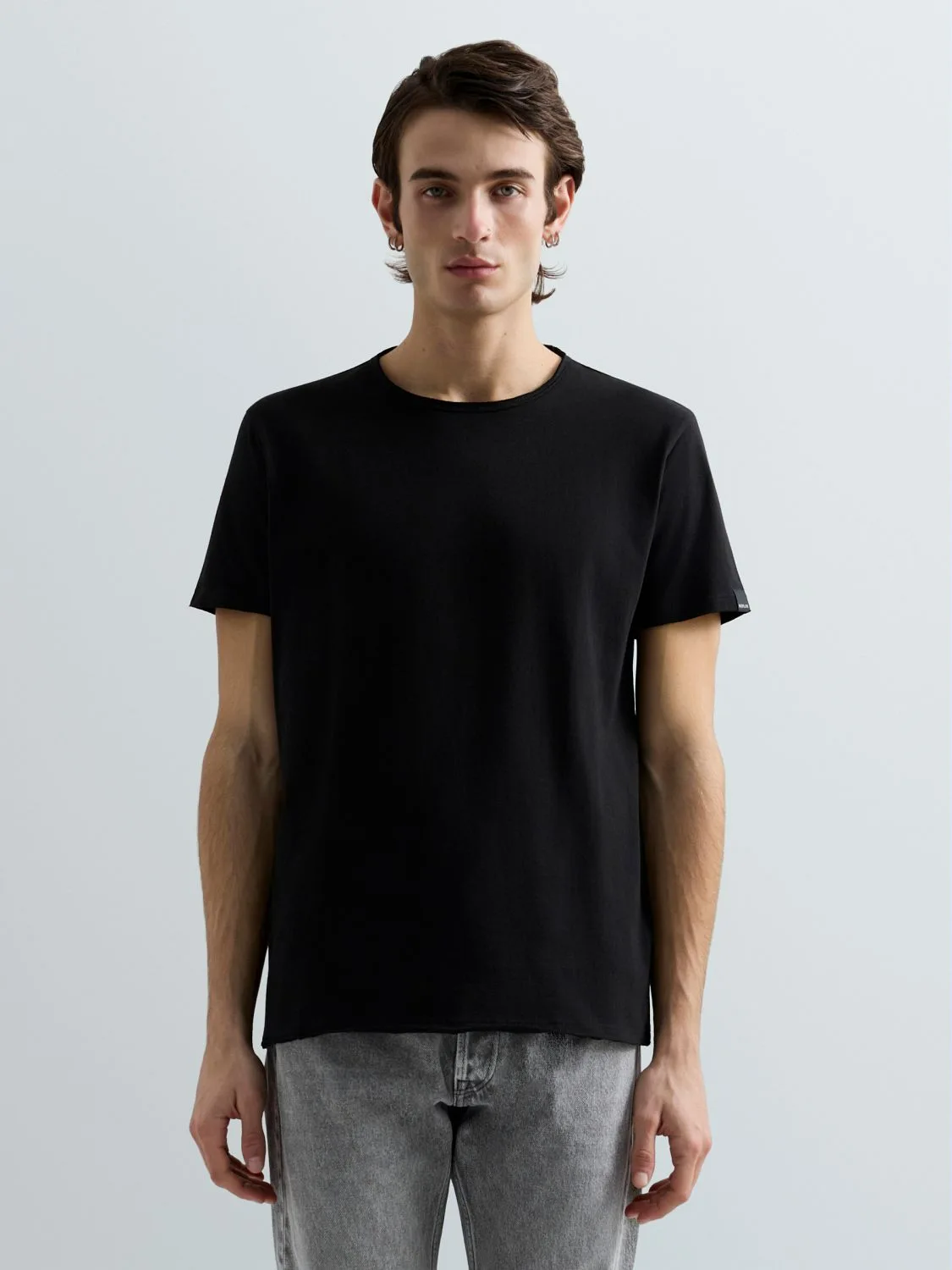 REPLAY RUNDHALS-T-SHIRT AUS BAUMWOLLE M3590A.000.2660 BLACK 2