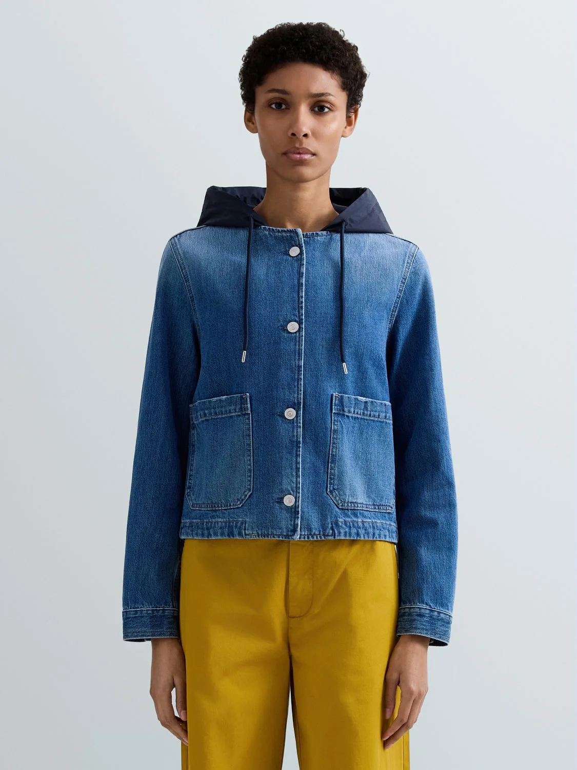 REPLAY DENIM JACKET WITH FUNCTIONAL HOOD W7998 .000.912 189 MEDIUM BLUE 2