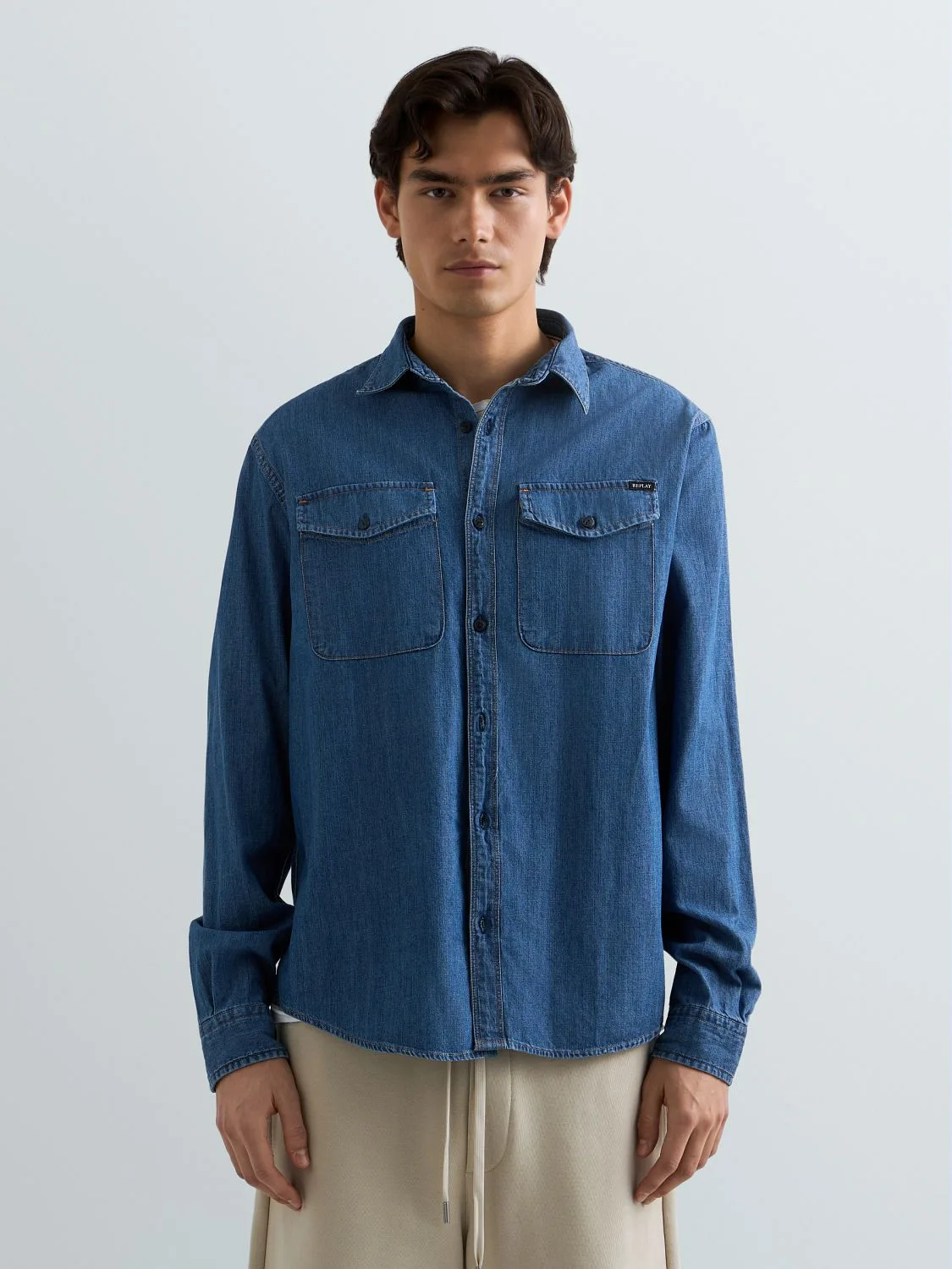 REPLAY CHEMISE EN DENIM DE COTON M4124 .000.860 B06 MEDIUM BLUE 2