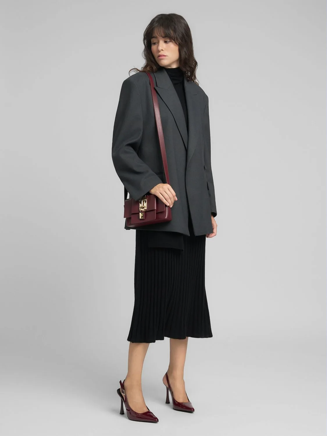 REPLAY SCARF NECK MIDI DRESS DK3922.000.G22726 BLACK 1