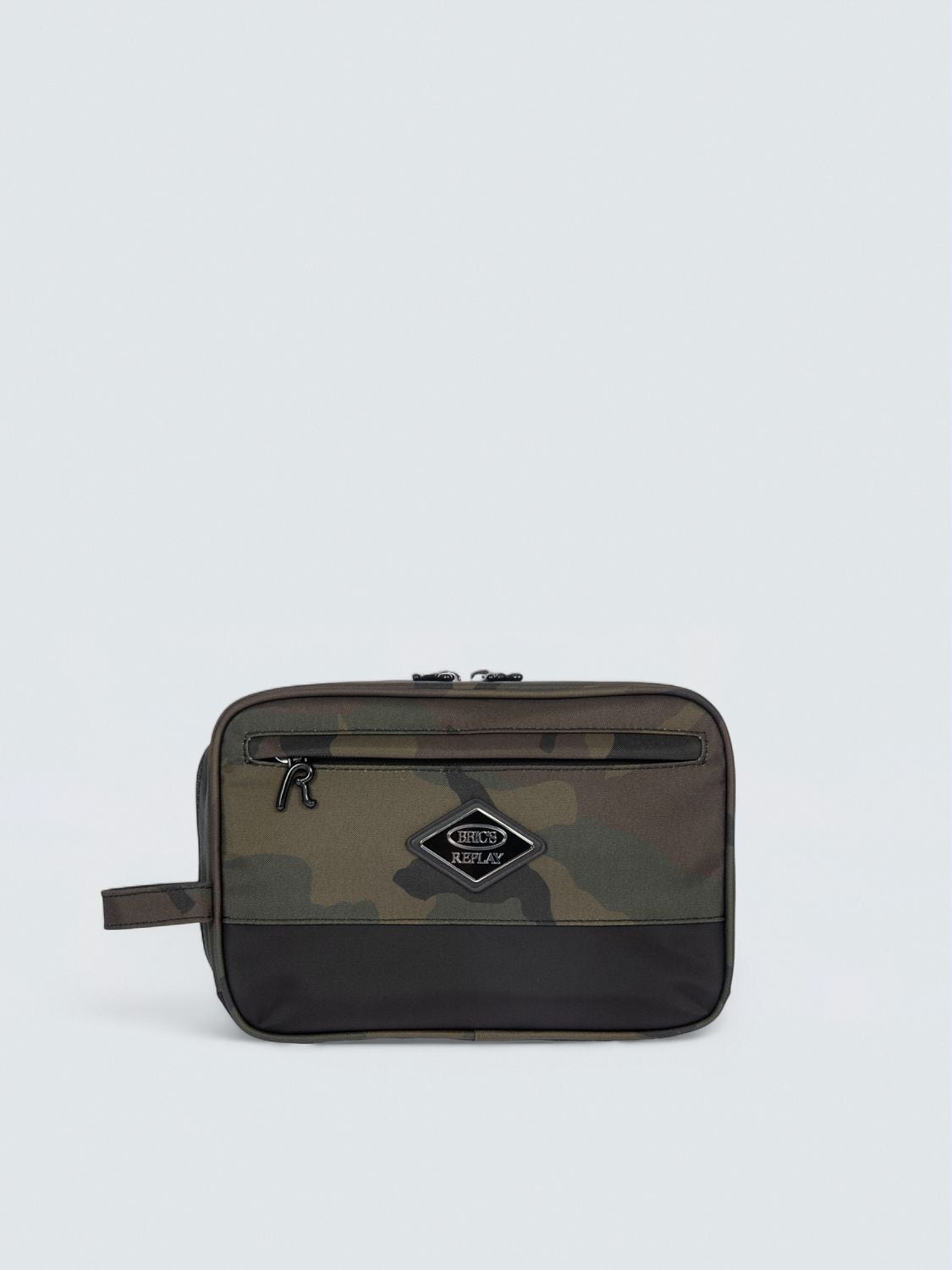 REPLAY Bric’s Replay Kosmetiktasche aus recyceltem Gewebe CUC40 .000.Q40606 GREEN CAMOU 1