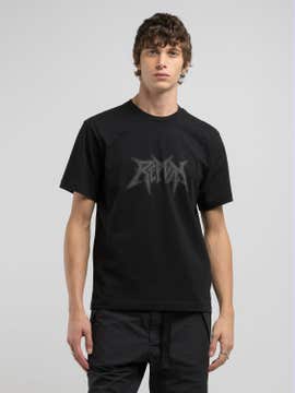 T-SHIRT MIT GRAFFITI-SCHRIFTZUG