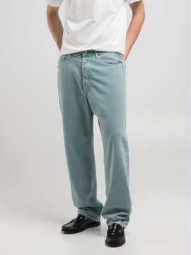 STRAIGHT-FIT-JEANS M9ZERO1