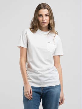 T-SHIRT REGULAR FIT MIT BRUSTTASCHE