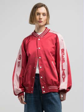 BOMBERJACKE IM BOY FIT MIT SCHRIFTZUG