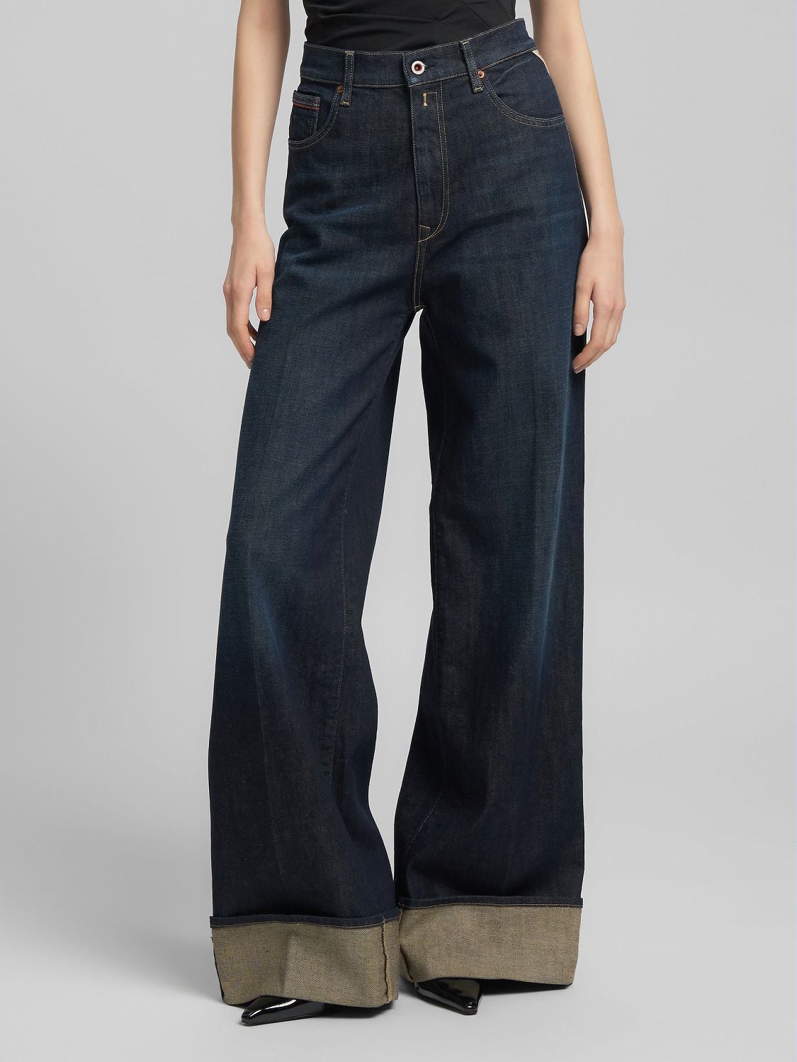 JEANS MIT WEITEM BEIN NALAJA