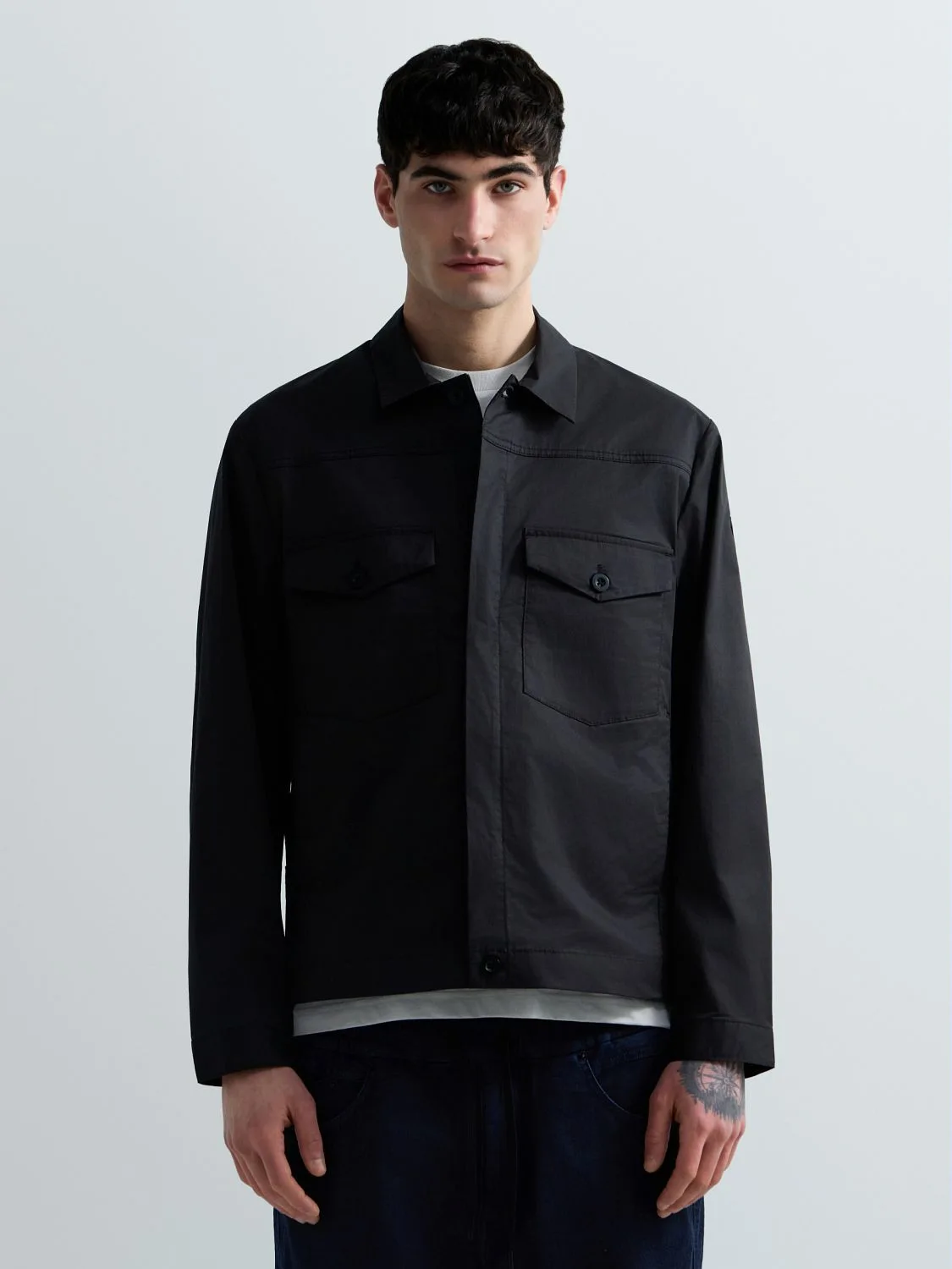 REPLAY REGULAR-FIT TWILL JACKET M8526 .000.85122 BLACK 2