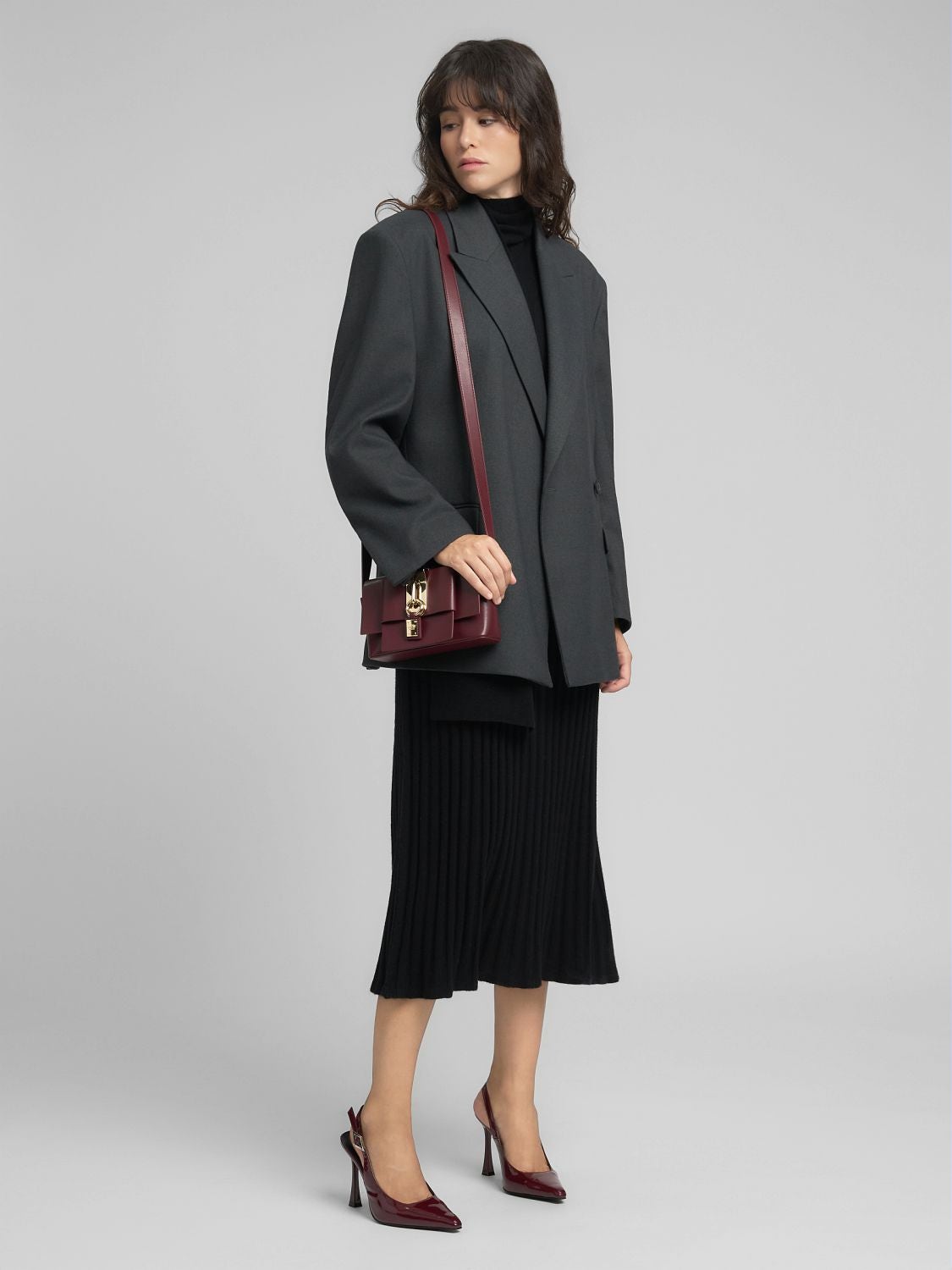 REPLAY SCARF NECK MIDI DRESS DK3922.000.G22726 BLACK 1