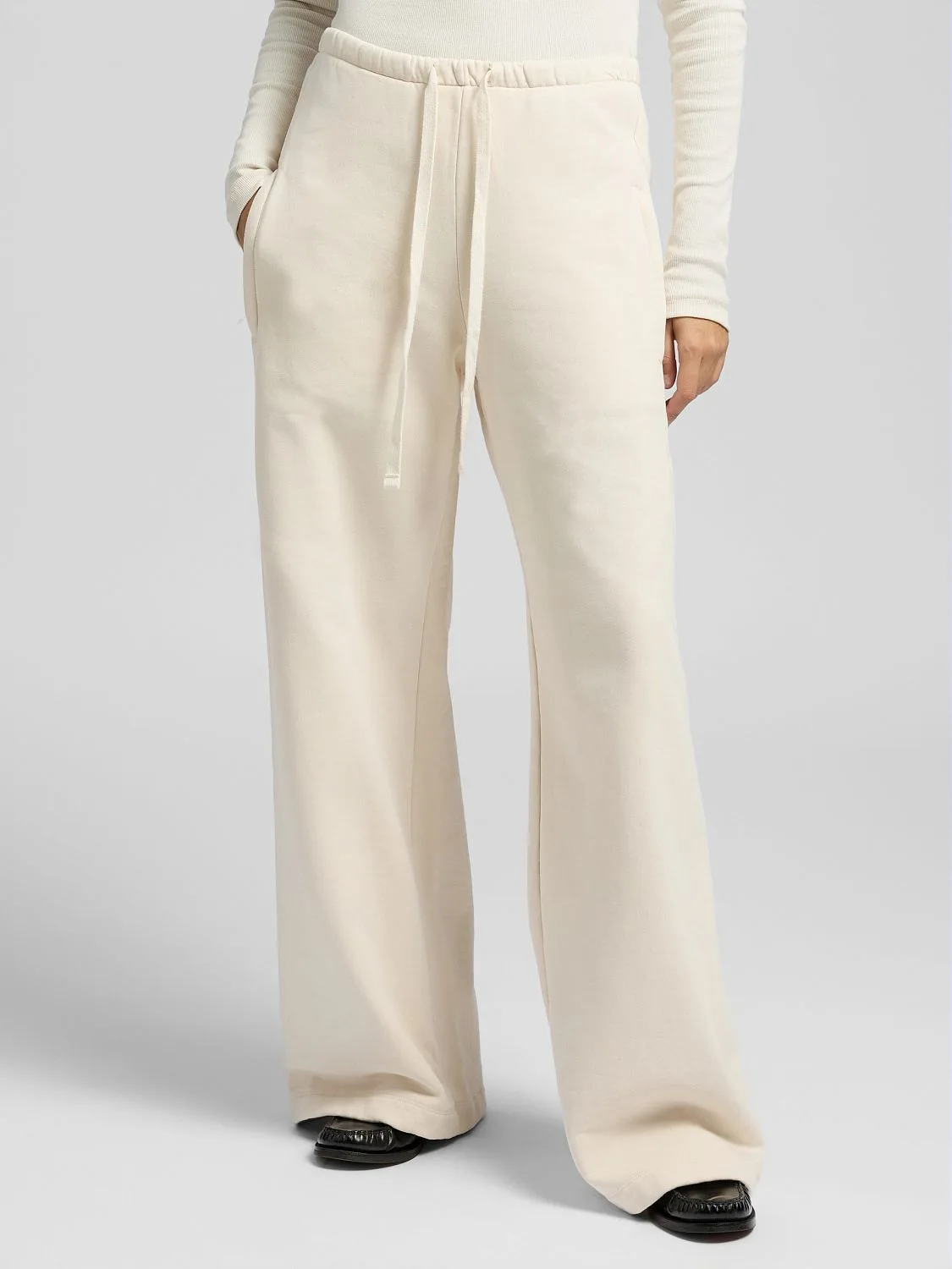 REPLAY WIDE-LEG SPORTS TROUSERS WITH DRAWSTRING W8159C.000.23942 WINTER WHITE 2