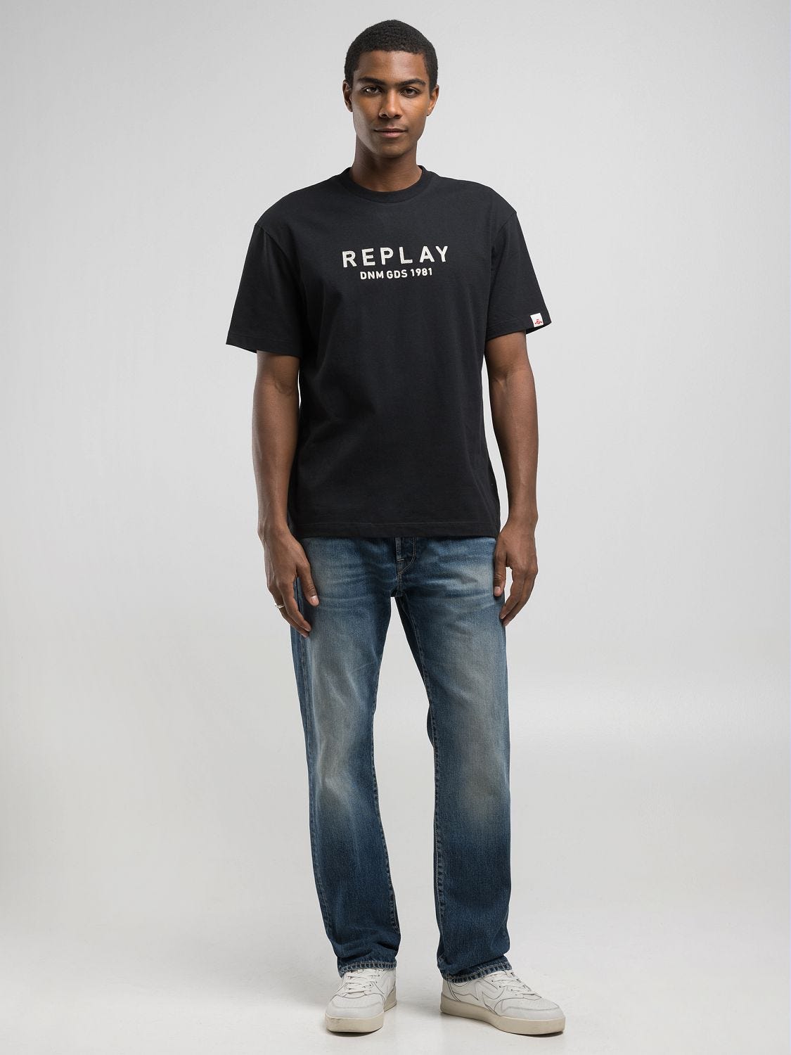 Relaxed-fit t-shirt with lettering Black | Replay Jeans