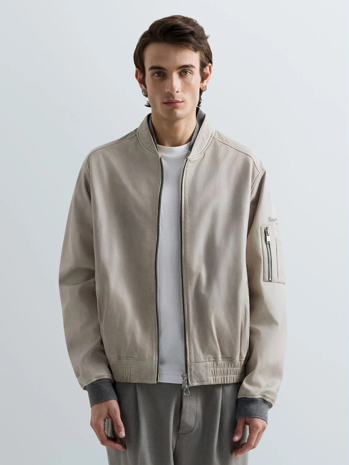 REPLAY REGULAR-FIT LEATHER BOMBER JACKET M8531 .000.85540 CEMENT 2