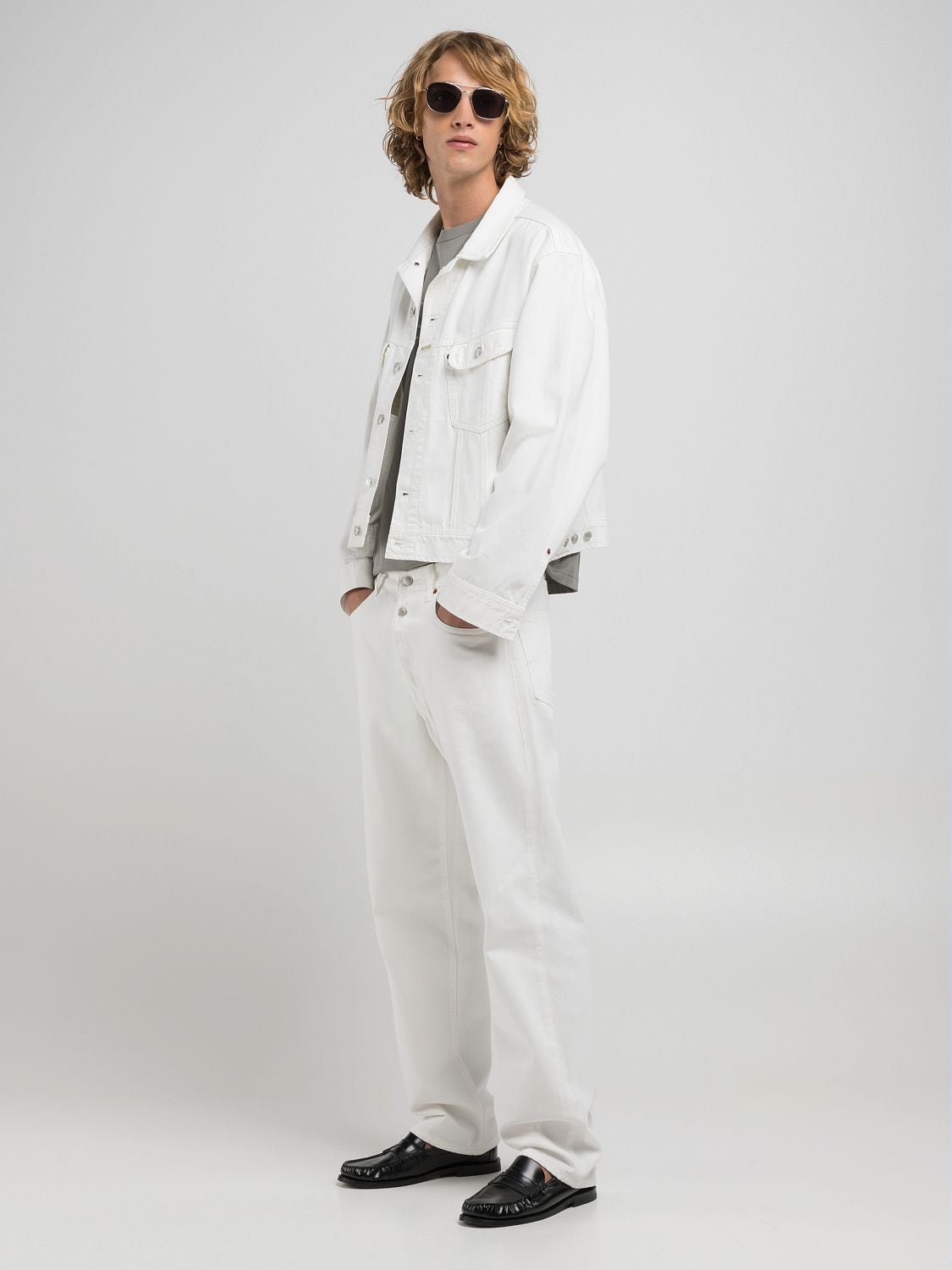 M*n様 ボーイズマーケット　White Denim M9zero1 straight-fit jeans Natural white | Replay Jeans
