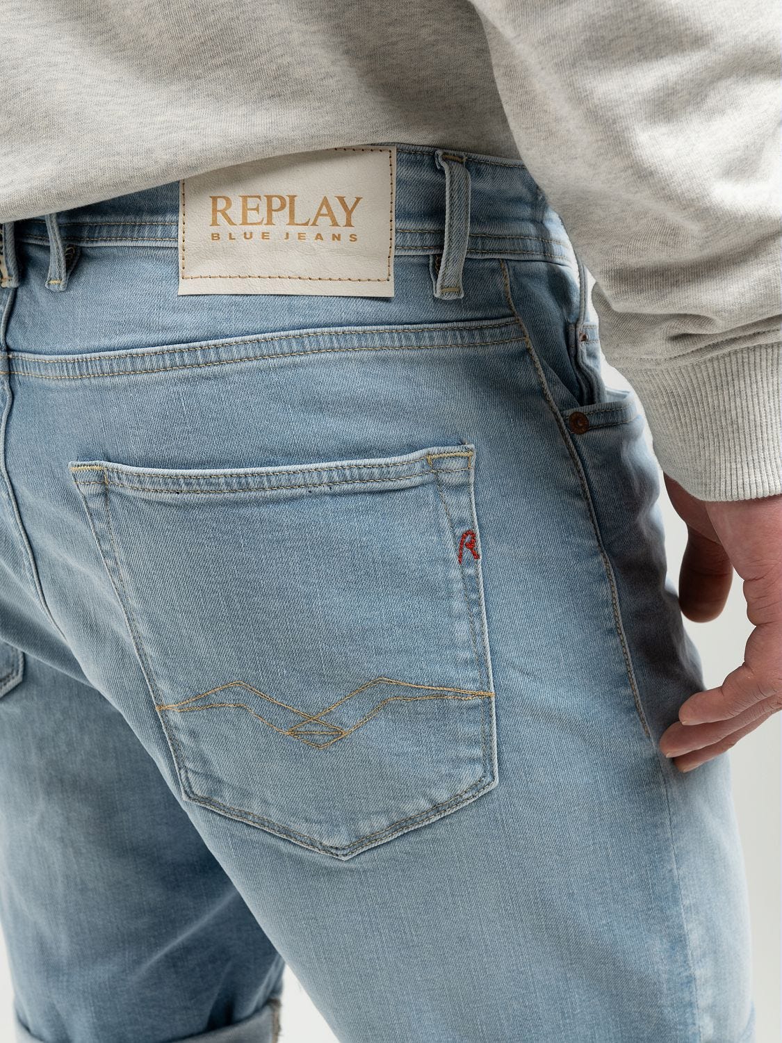 Rbj.981 tapered-fit shorts Light blue | Replay Jeans