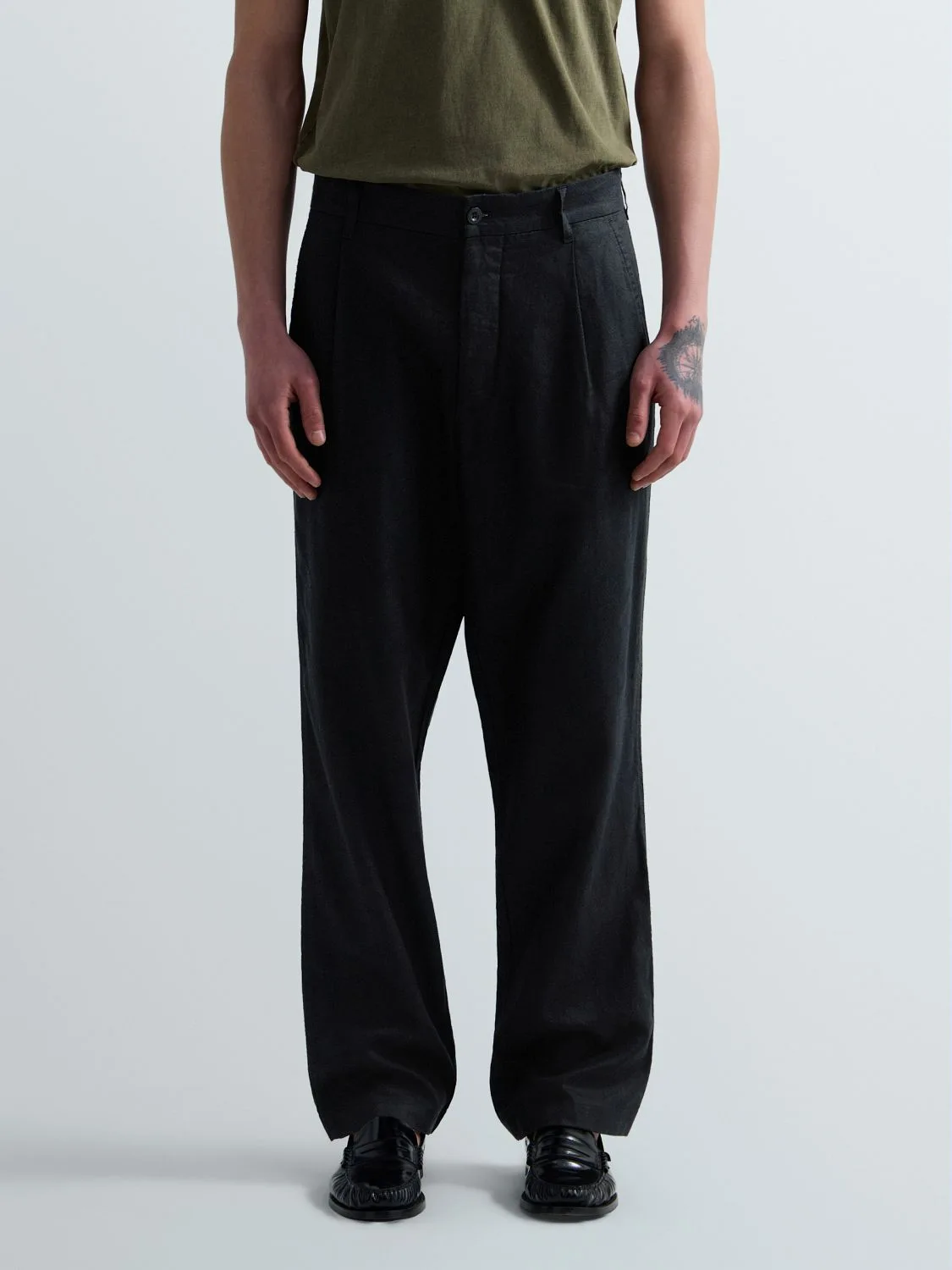 REPLAY REGULAR-FIT LINEN AND COTTON TROUSERS M9047T.000.85500 BLACK 2