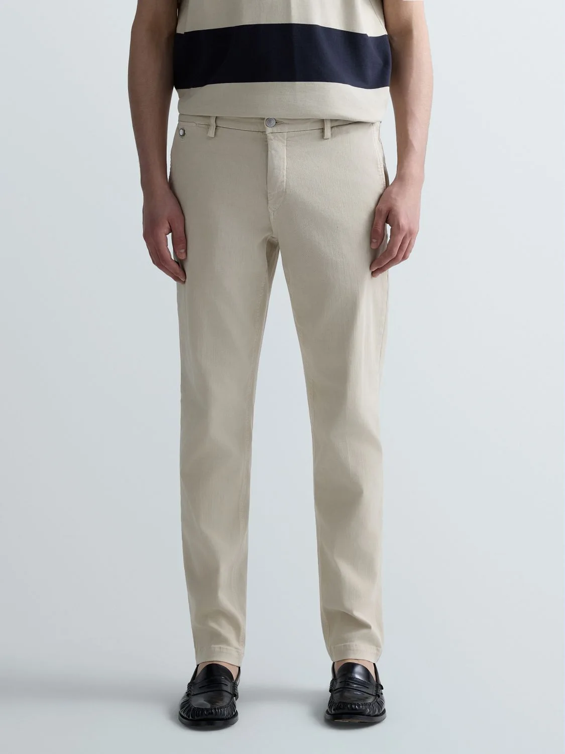 REPLAY VAQUEROS CHINOS BENNI REGULAR FIT M9722E.000.8366197 ALABASTER 2