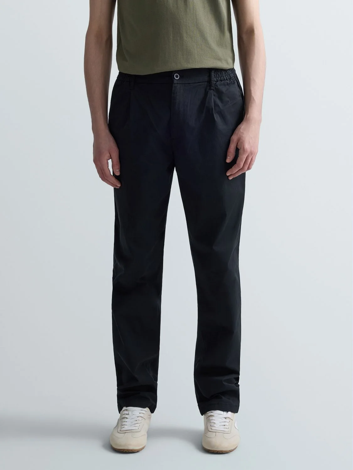 REPLAY PANTALONES CHINOS TAPERED FIT DE SARGA M9983C.000.84999 BLACK 2
