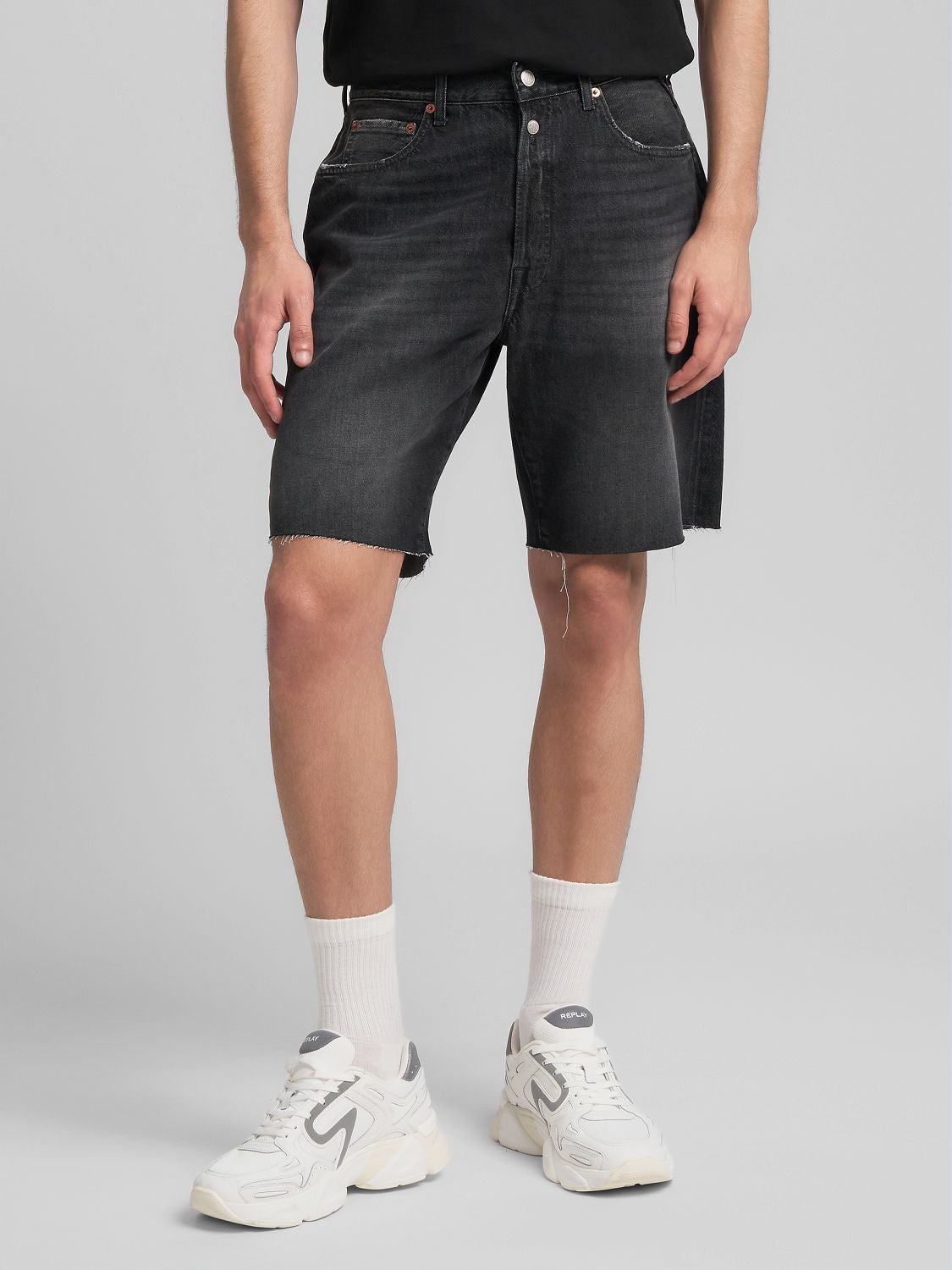 REPLAY MMG9ZY.000.804 770-Shorts MMG9ZY.000.804 770 BLACK DELAVÈ 2