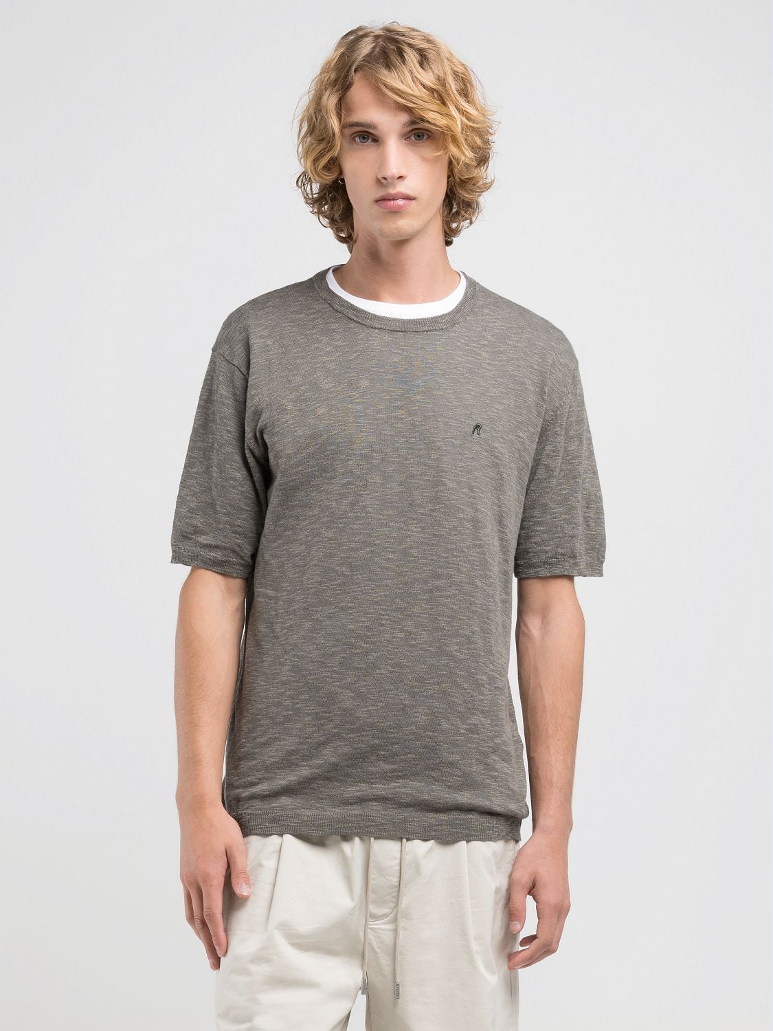 Regular-fit top with embroidery Pistachio | Replay Jeans