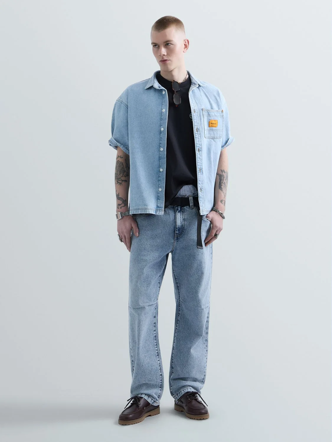 REPLAY REPLAY INC. UNISEX STRAIGHT-FIT  JEANS KU1000.000.D932003 LIGHT BLUE 1