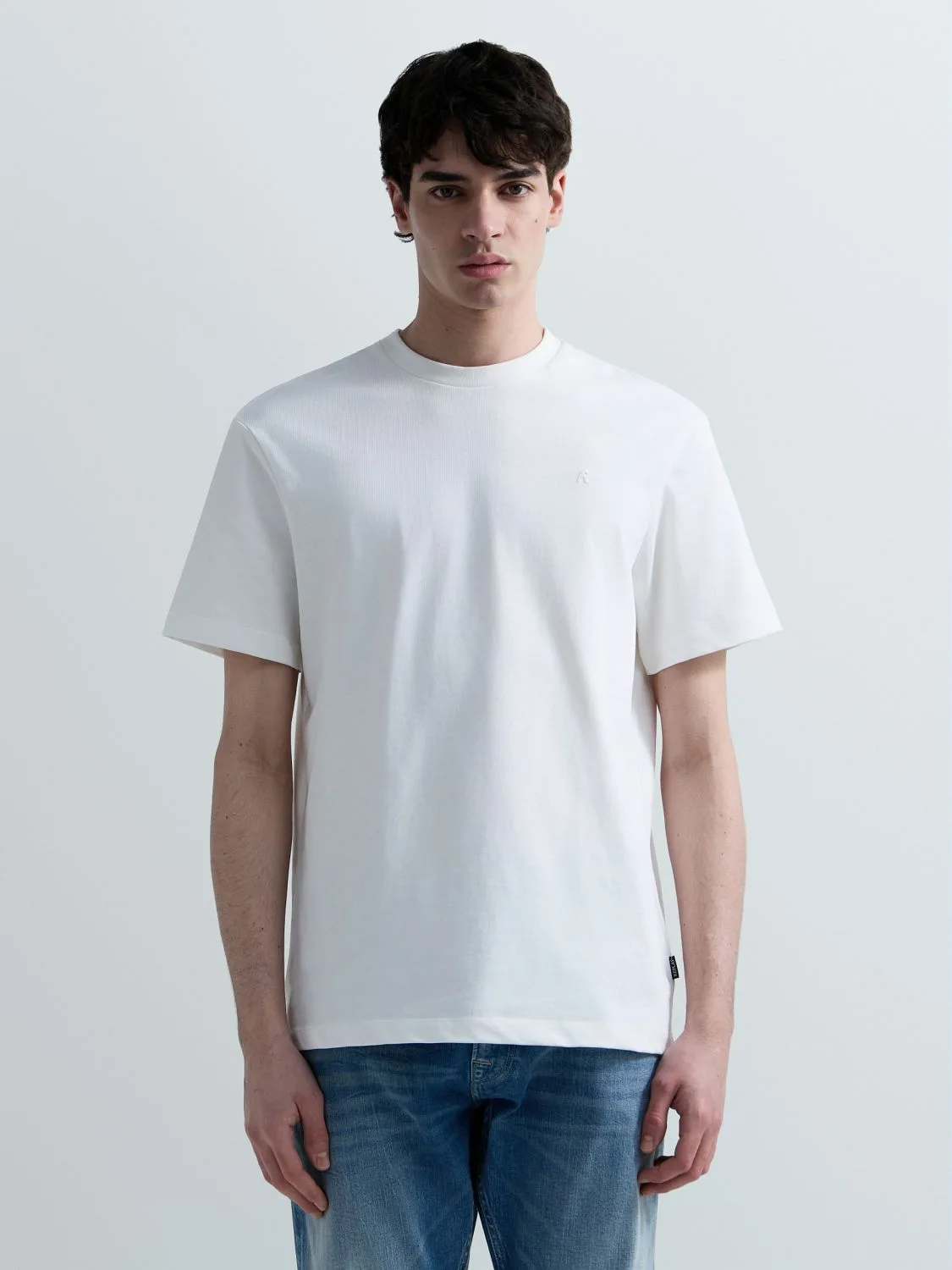 COTTON T-SHIRT WITH R EMBROIDERY