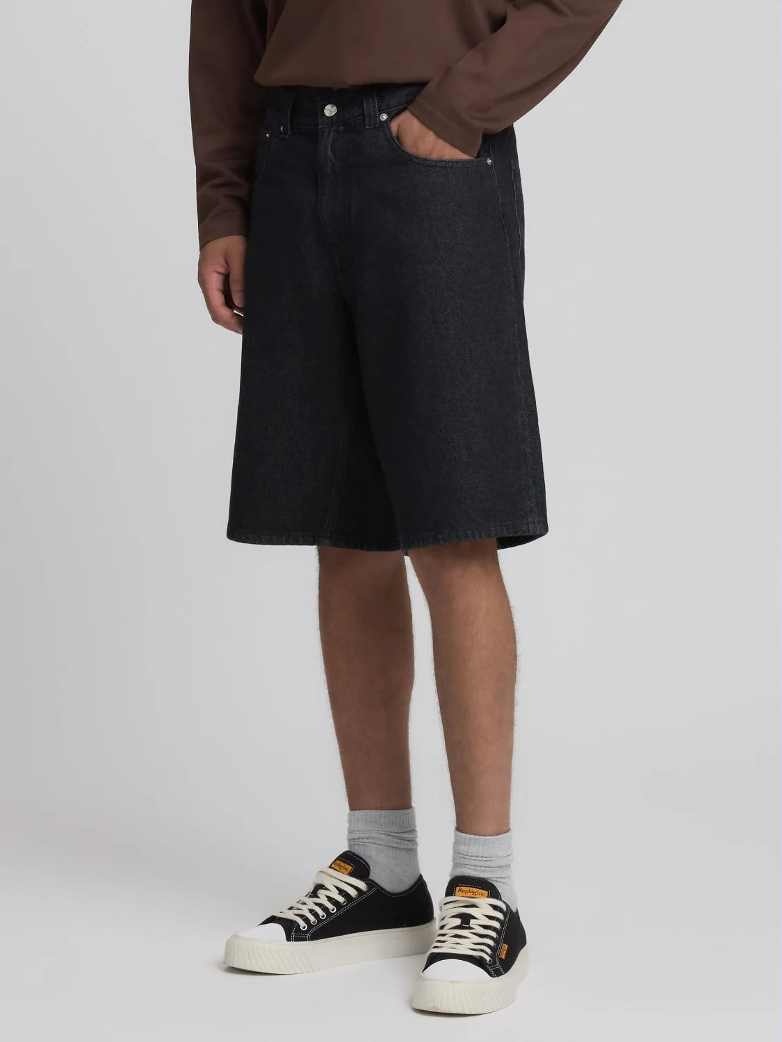 REPLAY KU1005.000.D946001-Shorts KU1005.000.D946001 BLACK DELAVÉ 2