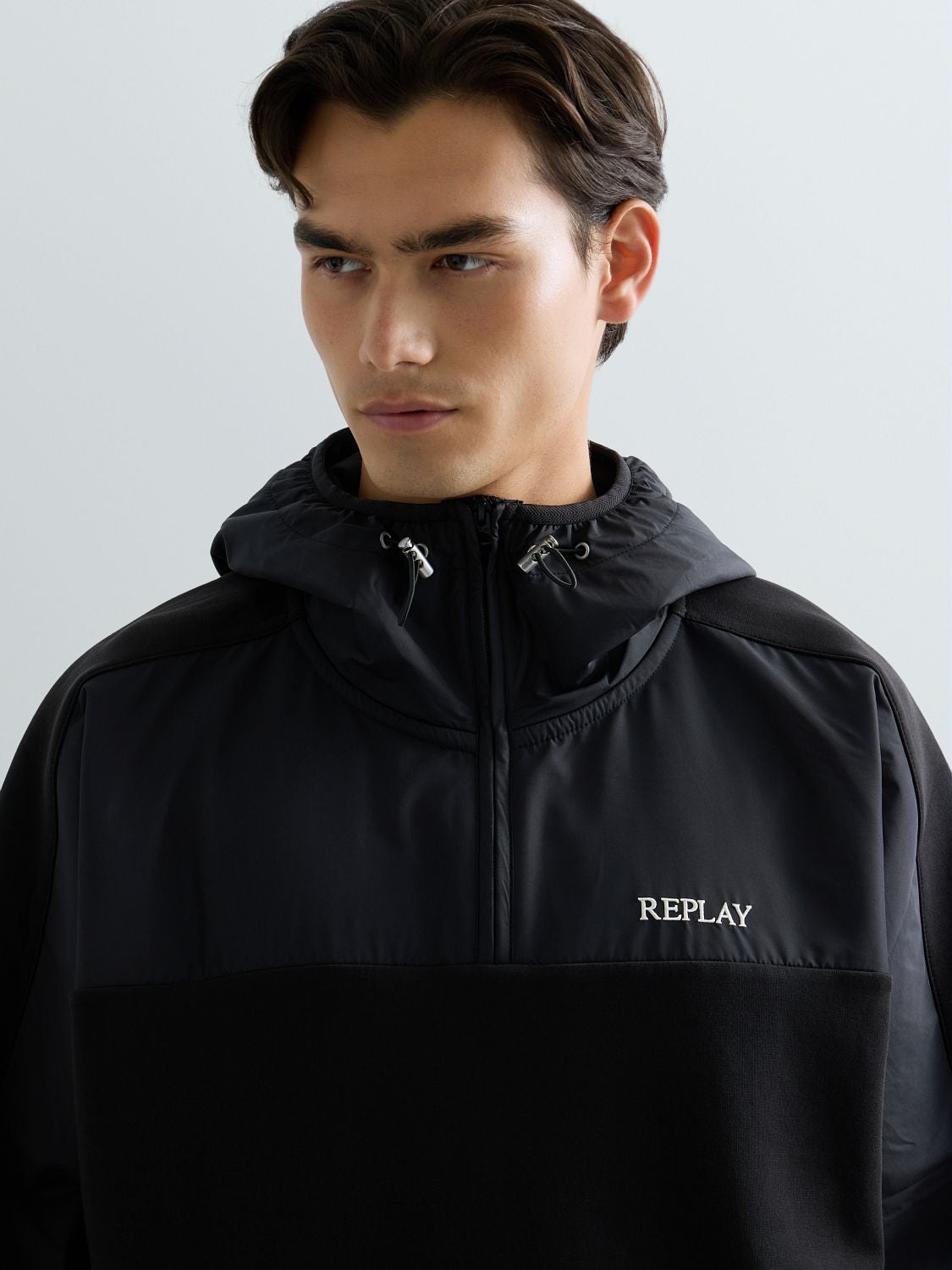REPLAY SWEAT-SHIRT EN MOLLETON TECHNIQUE M3307 .000.23655 BLACK 5
