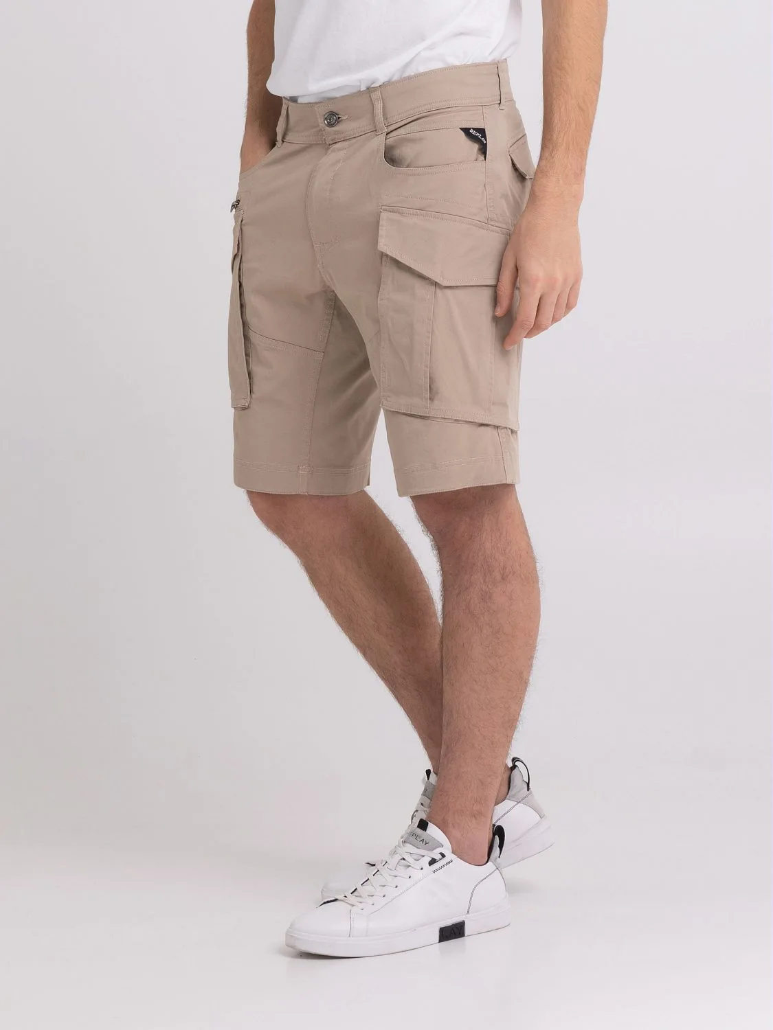REPLAY Bermuda cargo Joe en twill M9907 .000.84387 DESERT 3