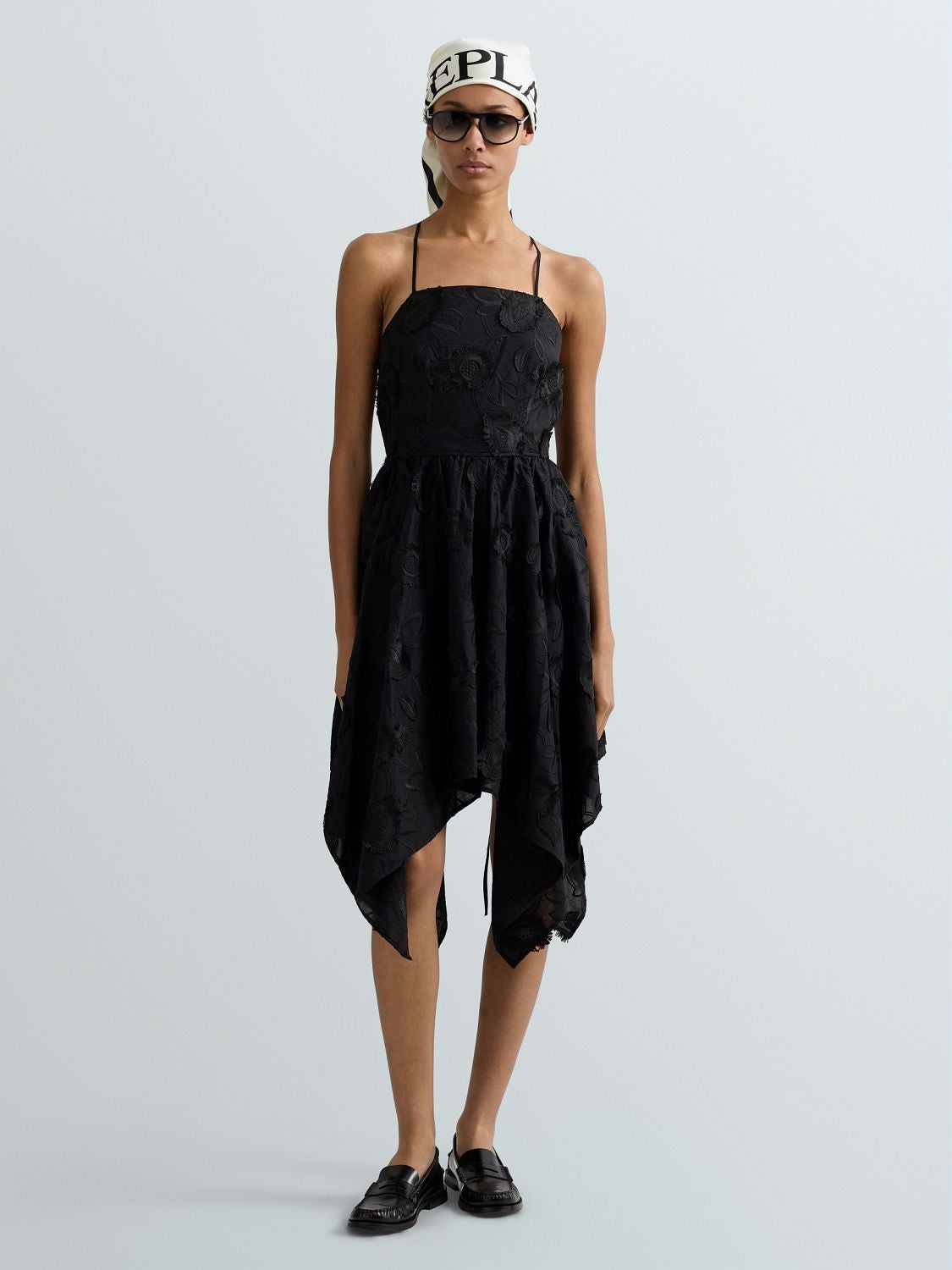 REPLAY SHORT ASYMMETRICAL DRESS WITH FLORAL DECORATION W9240A.000.52884 BLACK 1