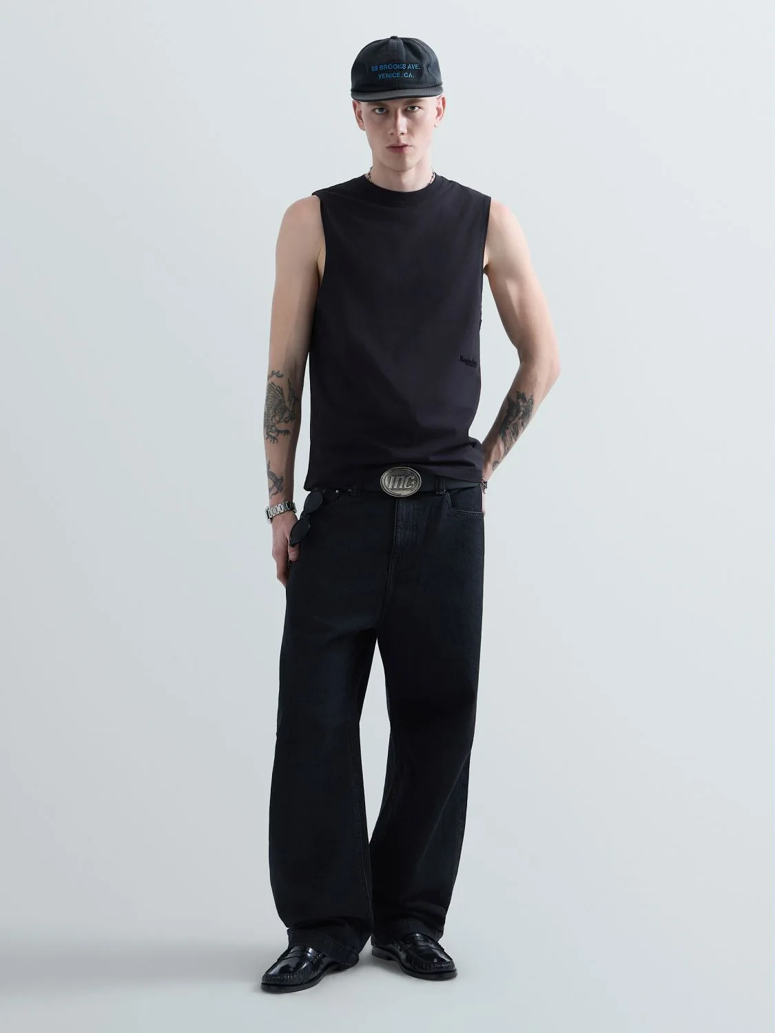 REPLAY BAGGY-FIT AGENDER REPLAY INC. PITMAN JEANS KU1001.000.D936001 BLACK DELAVÉ 1