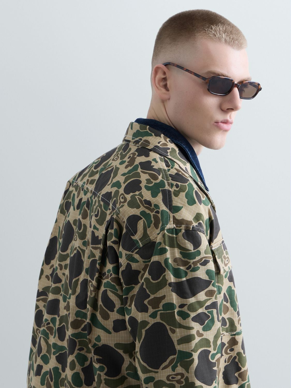 REPLAY REPLAY INC. UNISEX CAMO WELDER OVERSHIRT KU4007.000.D75089 CAMO KHAKI/BROWN GREEN 6
