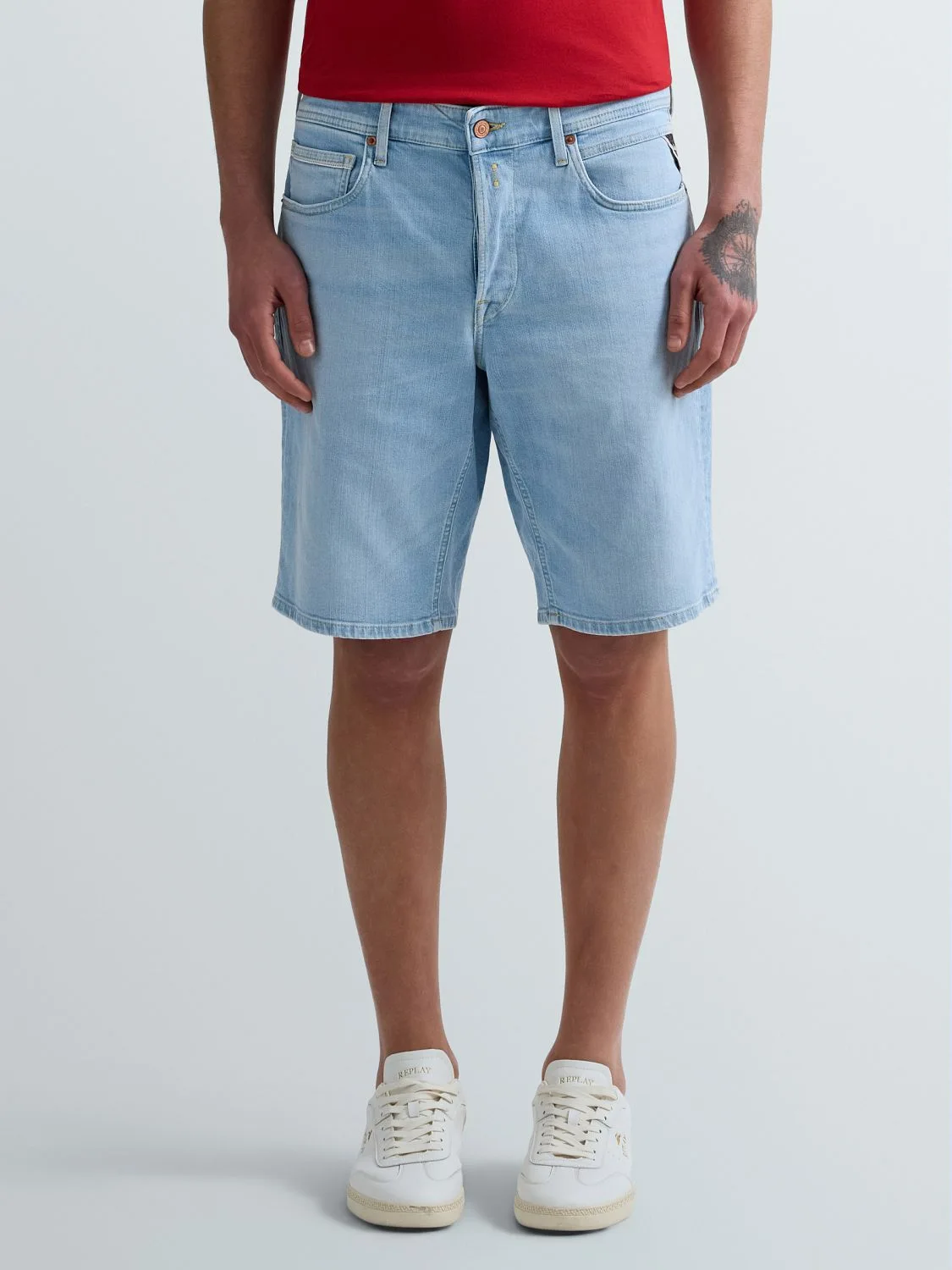 REPLAY GROVER STRAIGHT-FIT SHORTS M1072 .000.573 106 LIGHT BLUE 2