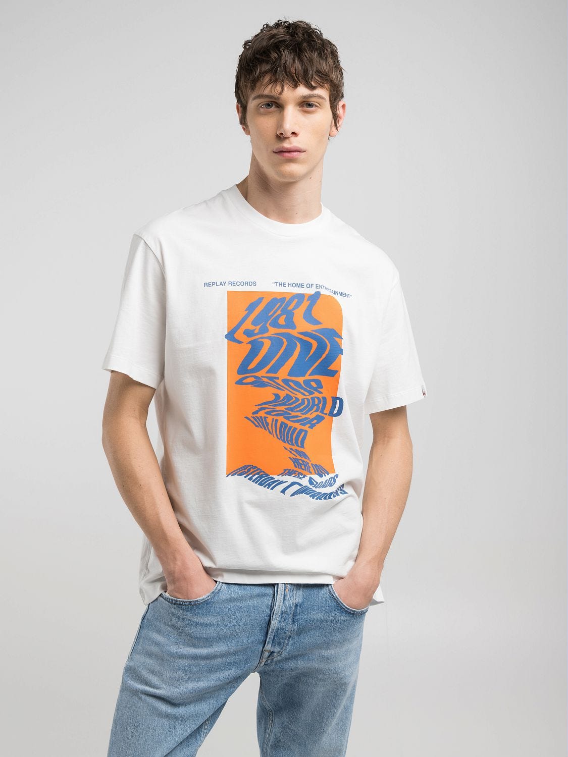 【お取り寄せ】 Natural print lettering with t-shirt Cotton white Jeans Replay | トップス
