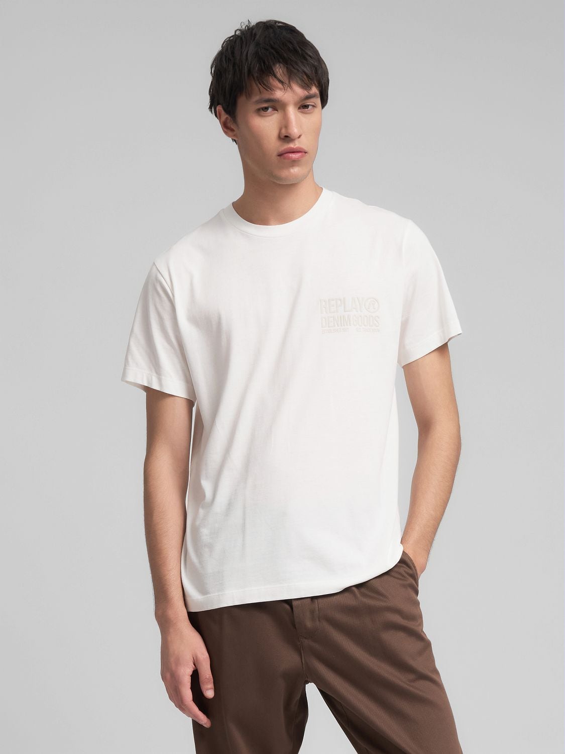 REPLAY ORGANIC COTTON T-SHIRT WITH LETTERING M3227 .000.23732P NATURAL WHITE 2