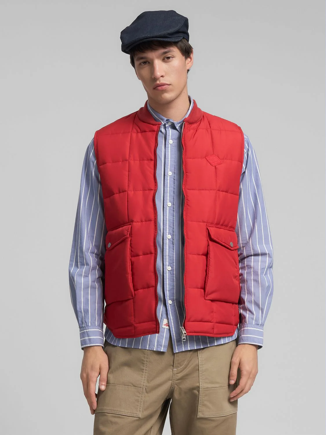 REPLAY RECYCLED RIPSTOP POLY VEST M8483 .000.85322 RED 2