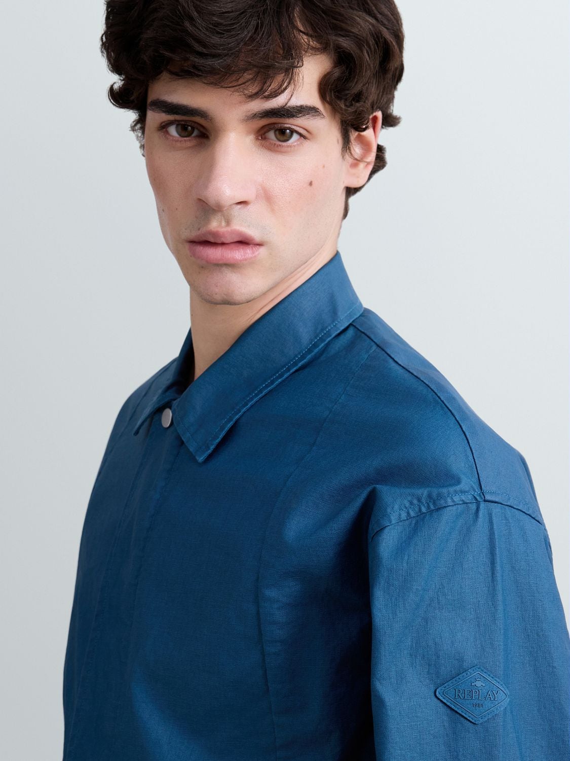 REPLAY LINEN AND COTTON FABRIC JACKET M8517 .000.85516 PETROL BLUE 7