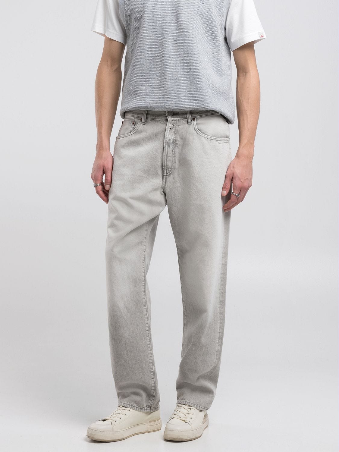 OHOTORO 完売品　Dusty Jeans light gray Sサイズ 80's Mom Jeans - Grey | Levi's® KZ