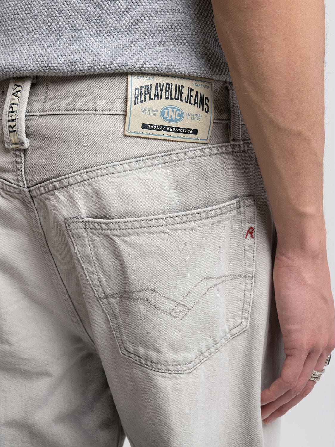 M9zero1 straight-fit jeans Superlight grey | Replay Jeans