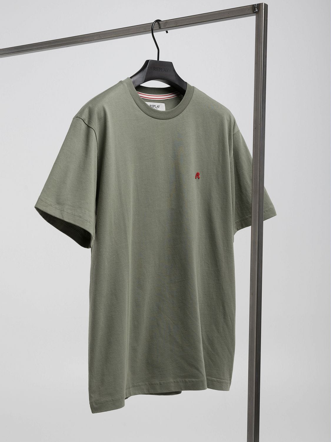 Jersey t-shirt with r embroidery Sage green- | Replay Jeans