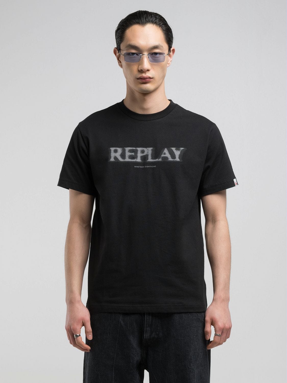 送料込★REPLAY★M3059 Tシャツ T-shirt with blurry lettering Black | Replay Jeans
