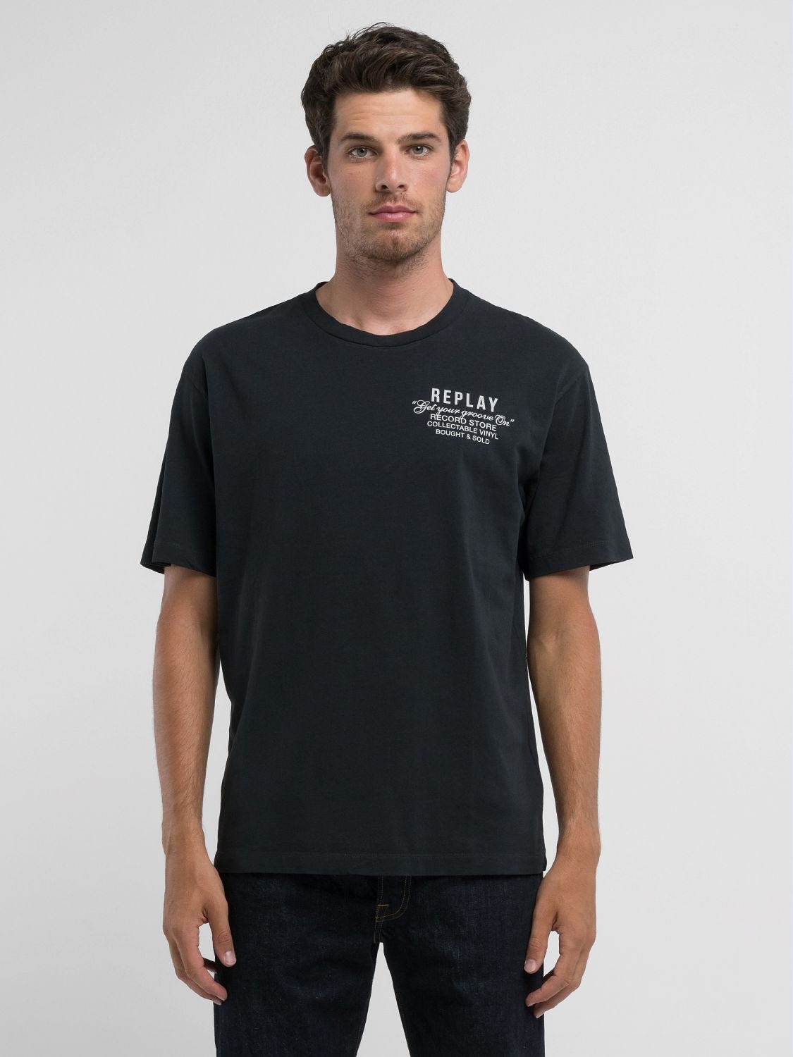 Crewneck t-shirt with custom garage print Black | Replay Jeans