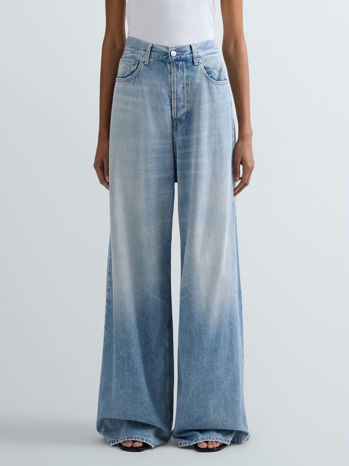 REPLAY MARGOTT BAGGY-FIT JEANS WA535 .000.250 175 LIGHT BLUE 2