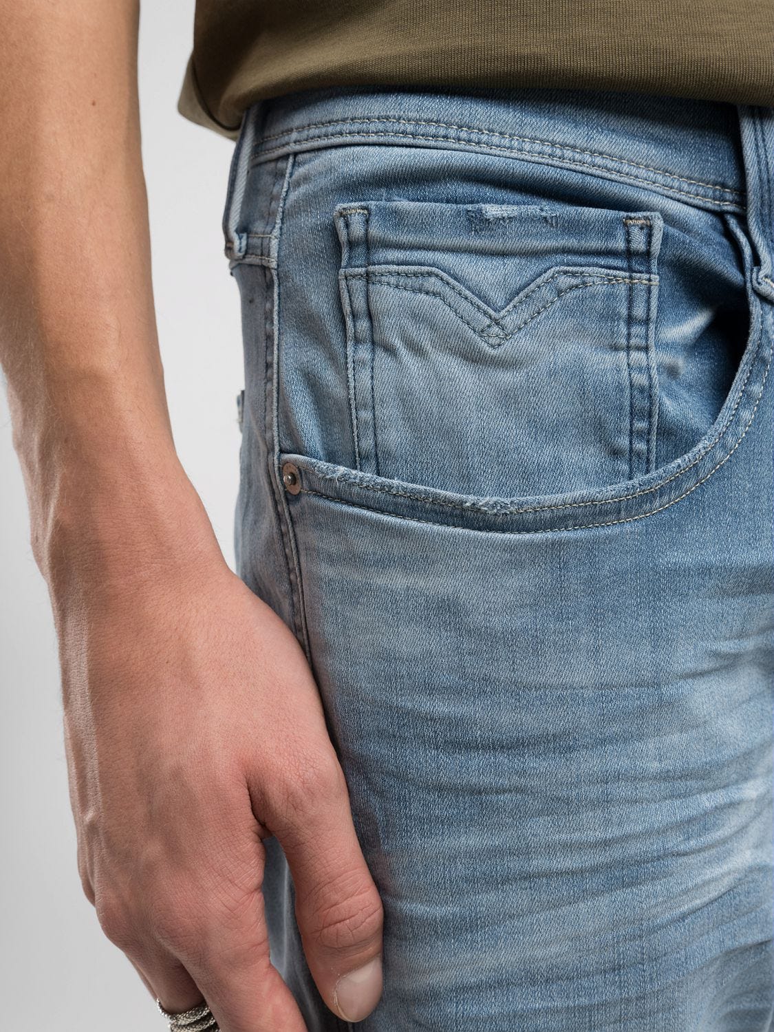 Anbass slim-fit jeans Medium blue | Replay Jeans