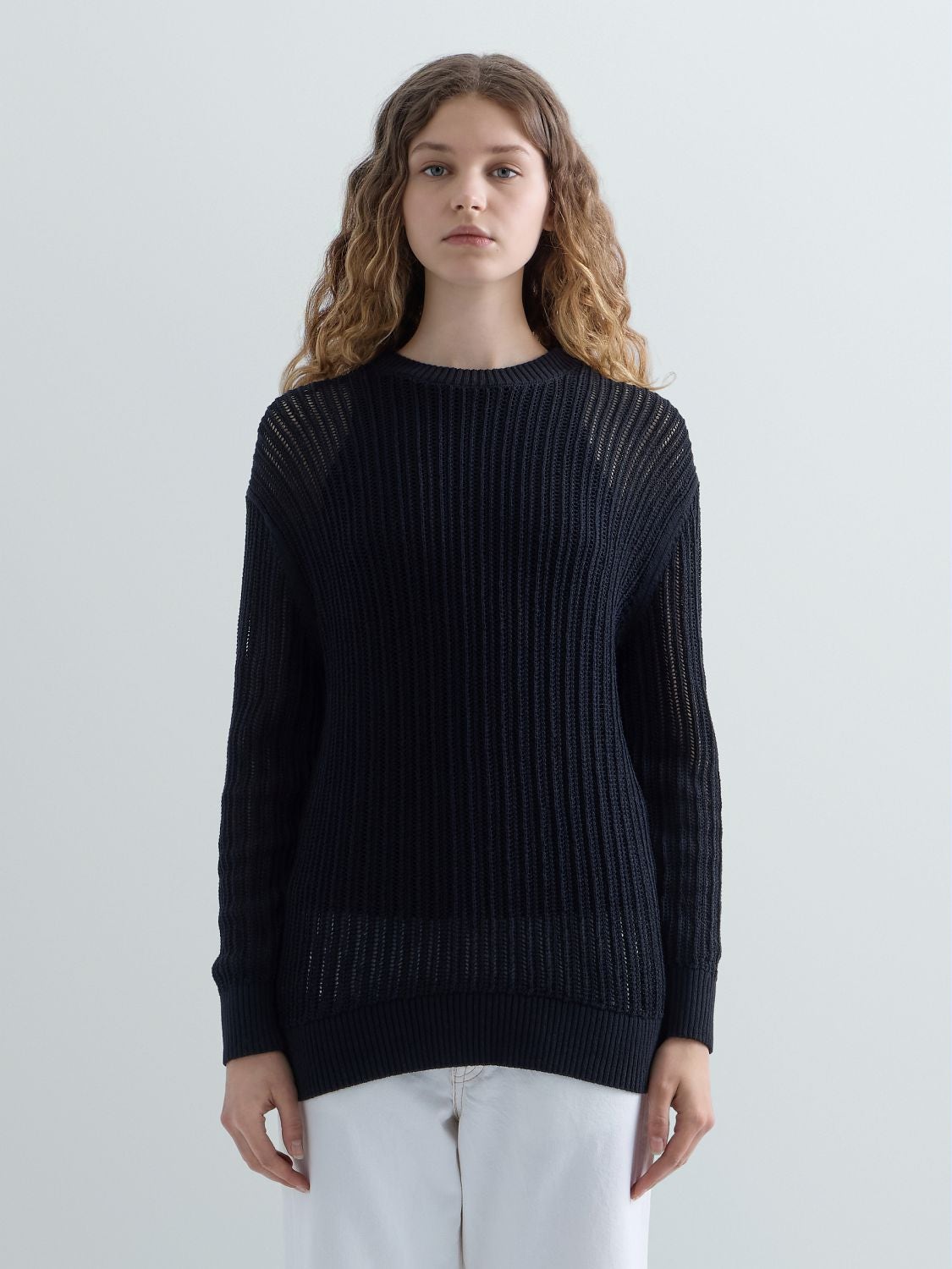 REPLAY OPENWORK COTTON AND NYLON SWEATER DK4209.000.G24048 BLACK 2