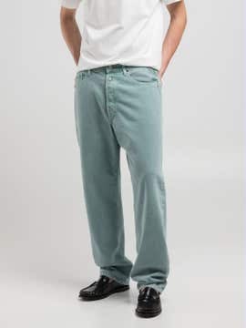 M9ZERO1 STRAIGHT-FIT JEANS