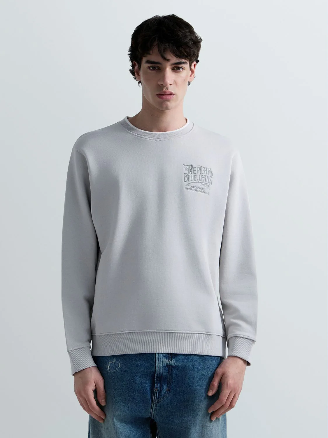 REPLAY TERRY COTTON SWEATSHIRT WITH EMBROIDERY M3308 .000.23802 PEARL GREY 2