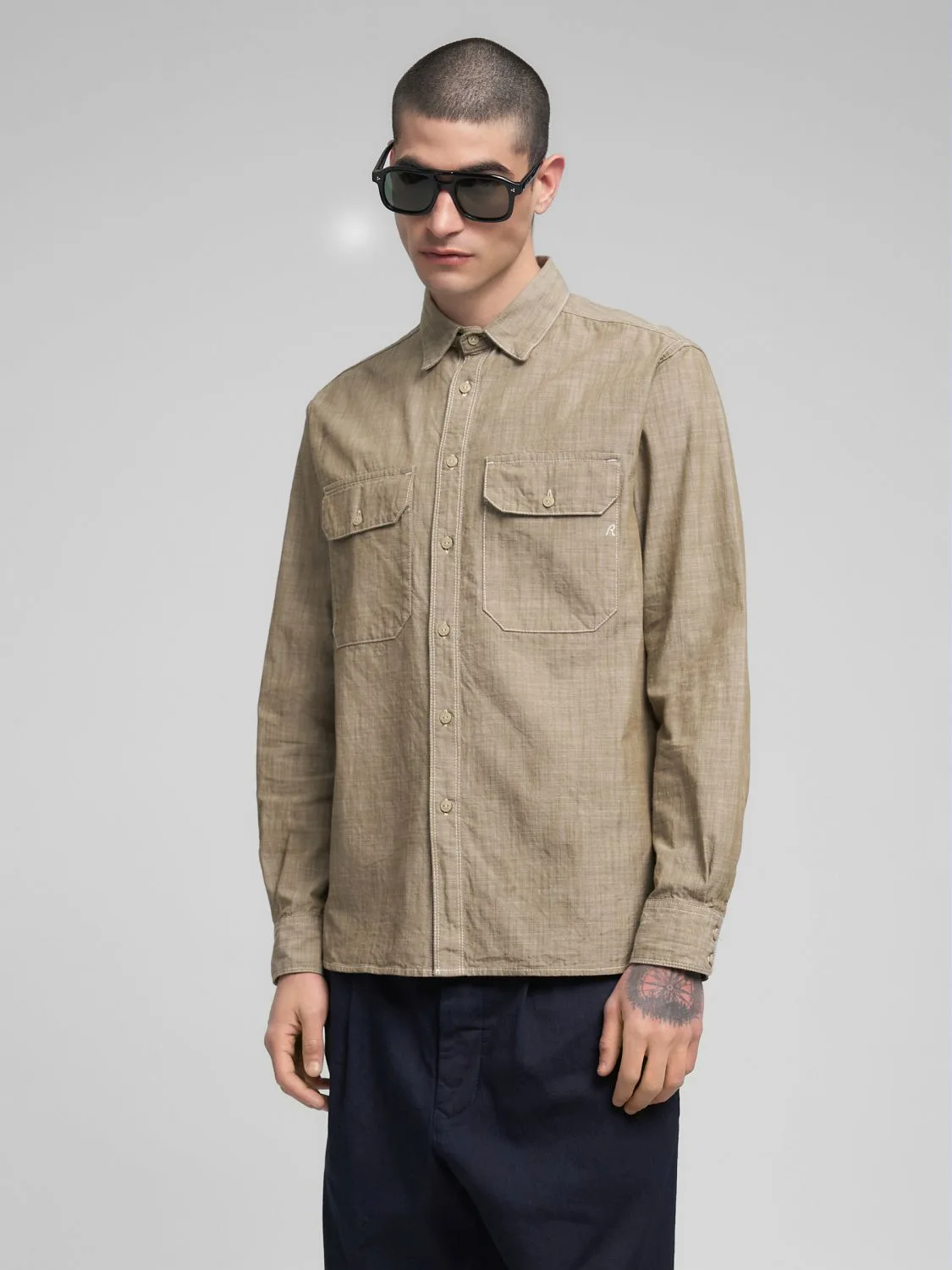 REPLAY ORGANIC COTTON CHAMBRAY SHIRT M4152 .000.970 07A OLIVE 2
