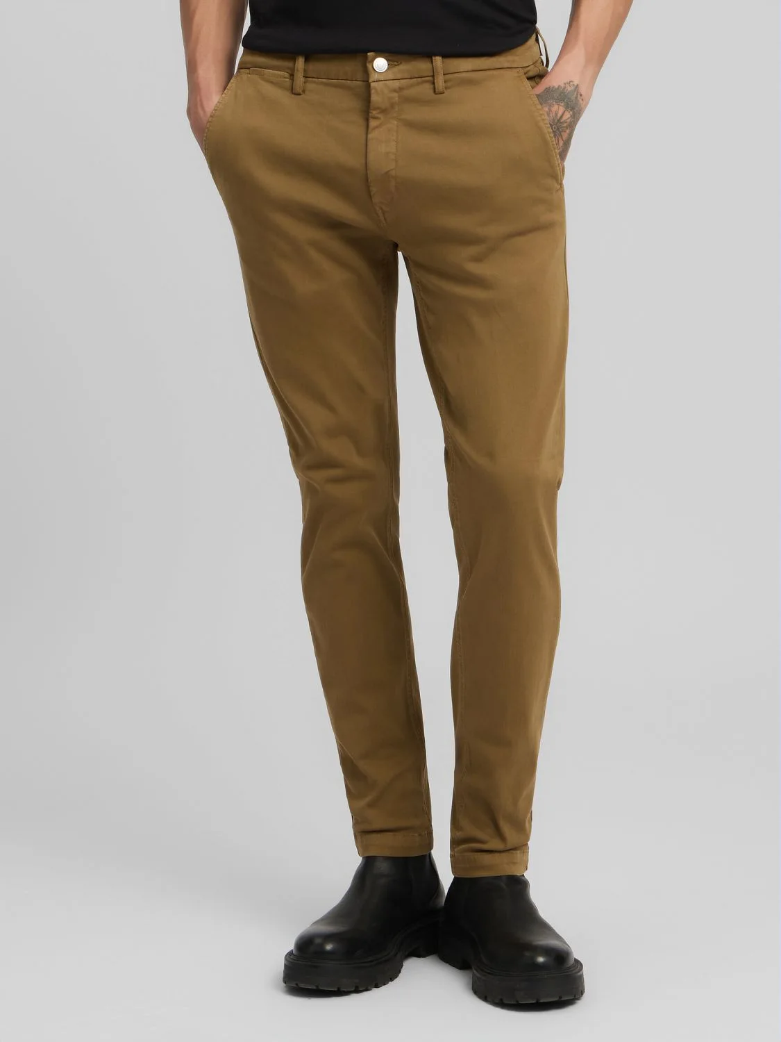 REPLAY JEANS CHINO SLIM FIT ZEUMAR M9627E.000.8366197 TOBACCO. 2
