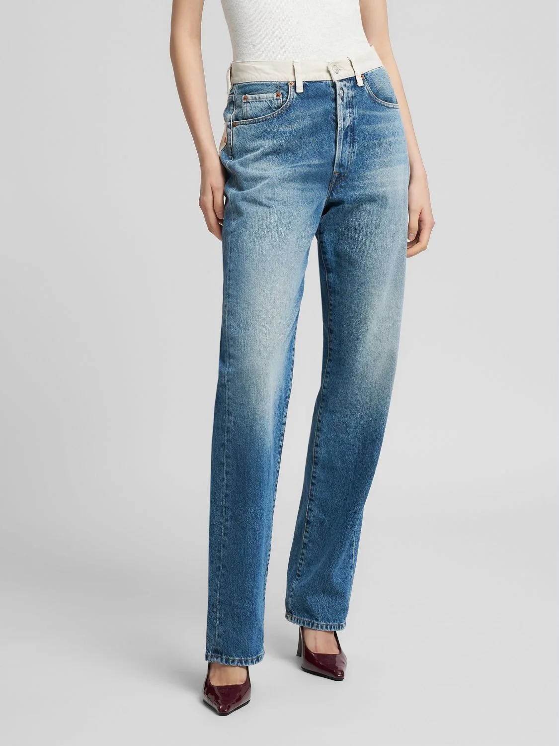 REPLAY W9ZERO1 STRAIGHT-FIT JEANS W9Z1A .000.10364 MEDIUM BLUE 2