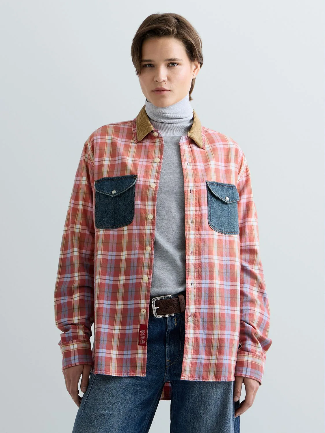 REPLAY CHEQUERED SHIRT WITH CONTRASTING POCKETS AND COLLAR W0020 .000.22241W RED/AZURE/BROWN/ECRU/L.YELLOW 2