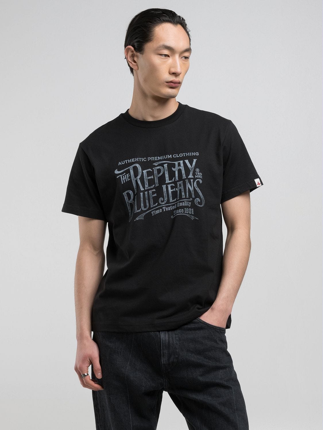 Replay Jeans - Men's and Women's Clothing: Official Online Store
